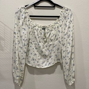 Wild Fable Long Sleeve Smocked Milkmaid Crop top